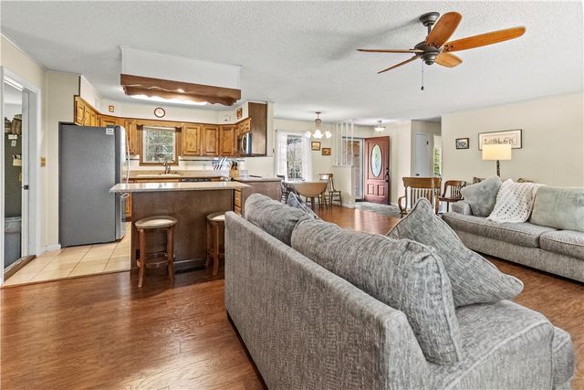 1640 Wolf Springs Road, Harrison, AR 72601