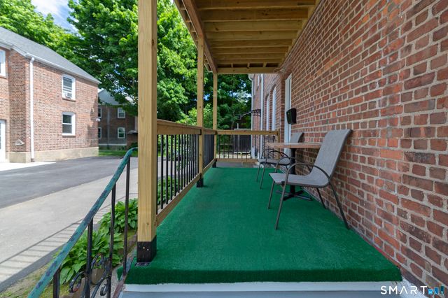 22-26 Carver Street, Bridgeport, CT 06610