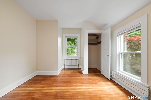 22-26 Carver Street, Bridgeport, CT 06610