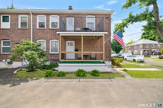 22-26 Carver Street, Bridgeport, CT 06610