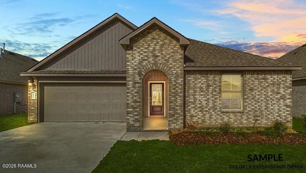 203 Eagle Heights Drive, Duson, LA 70529