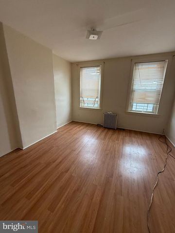 608 POINT STREET, Camden, NJ 08102