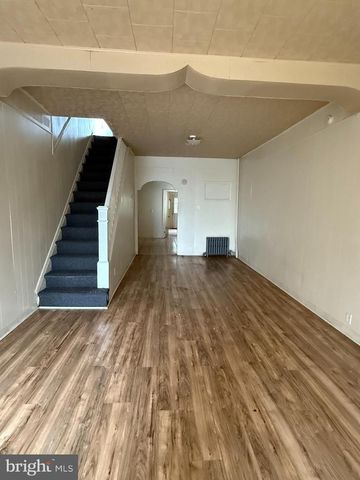608 POINT STREET, Camden, NJ 08102