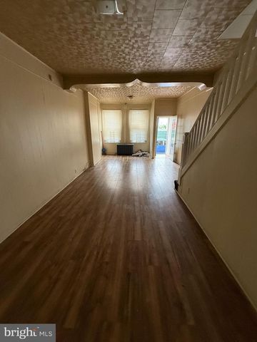 608 POINT STREET, Camden, NJ 08102