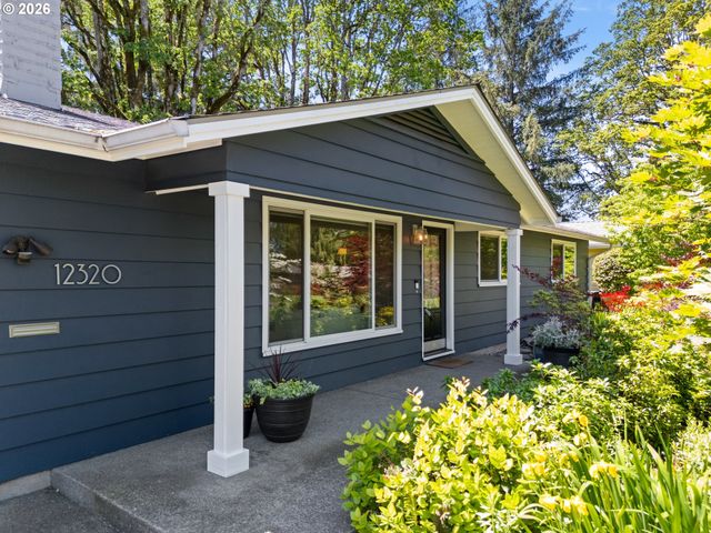 12320 Sw TREMONT St, Portland, OR 97225