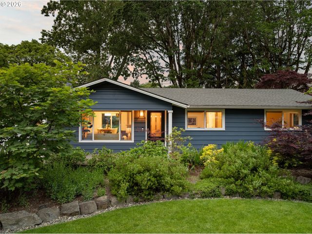 12320 Sw TREMONT St, Portland, OR 97225