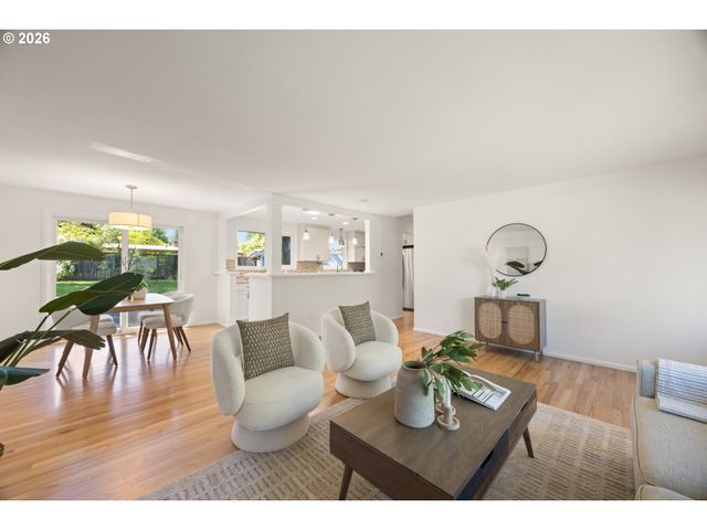 12320 Sw TREMONT St, Portland, OR 97225