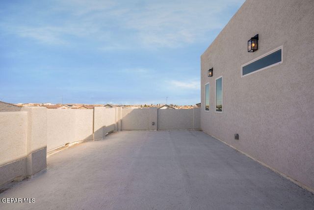 3805 Fix Place, El Paso, TX 79928