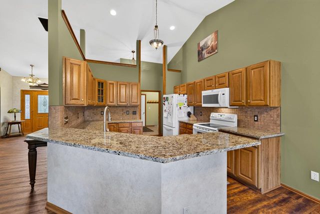4372 113th STREET, Pleasant Prairie, WI 53158