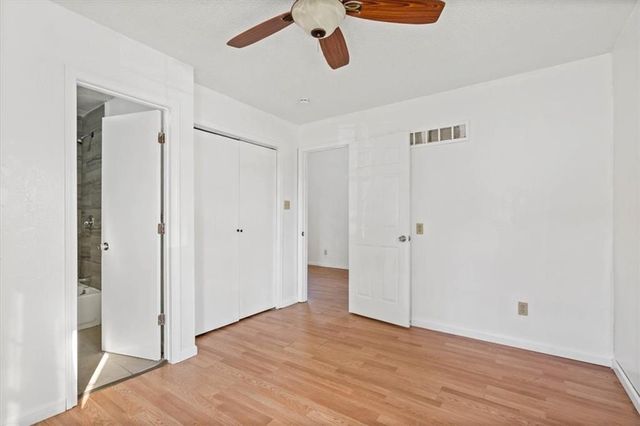 1900 Ewing Avenue, Kansas City, MO 64126