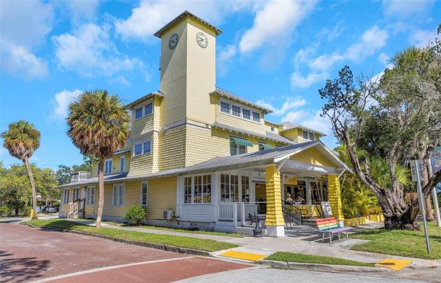 3107 CLINTON STREET S, Gulfport, FL 33707