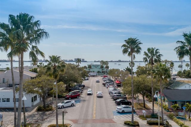 3107 CLINTON STREET S, Gulfport, FL 33707