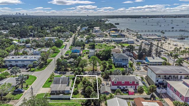 3107 CLINTON STREET S, Gulfport, FL 33707