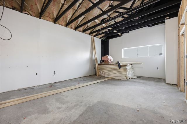 688 East Eagle Street N, Buffalo, NY 14210