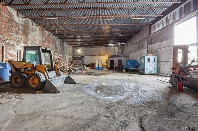 688 East Eagle Street N, Buffalo, NY 14210