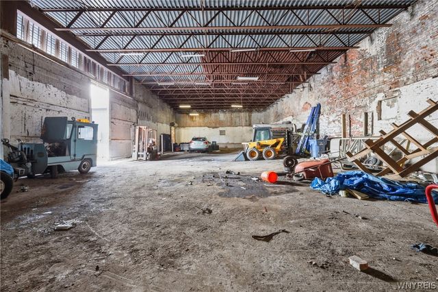 688 East Eagle Street N, Buffalo, NY 14210