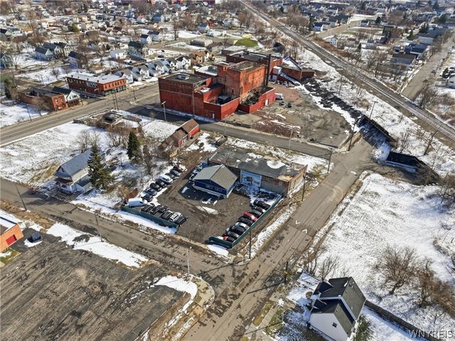 688 East Eagle Street N, Buffalo, NY 14210