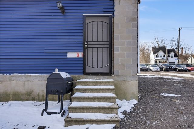 688 East Eagle Street N, Buffalo, NY 14210