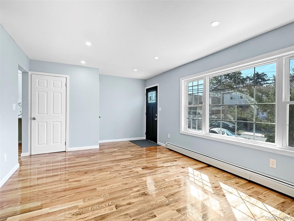 23515 147th Road, Rosedale, NY 11422 — photo 3