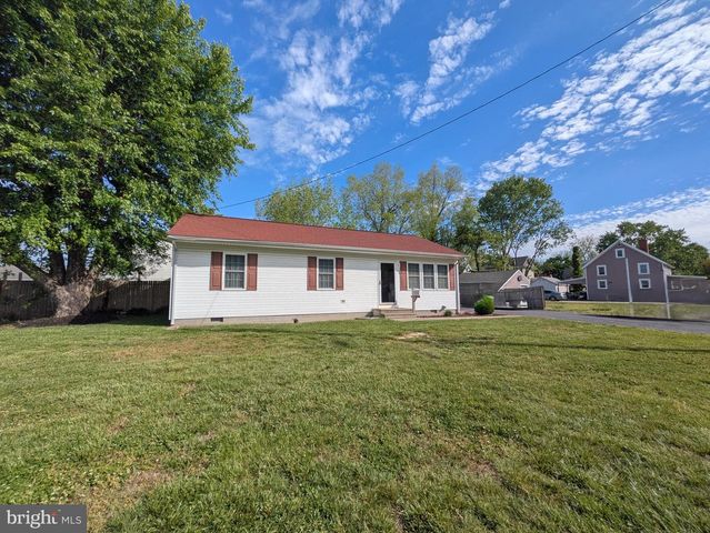120 E LOCUST ST, Seaford, DE 19973
