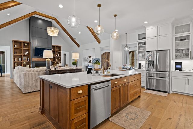 410 ITHACA DR., Longview, TX 75604