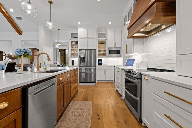 410 ITHACA DR., Longview, TX 75604