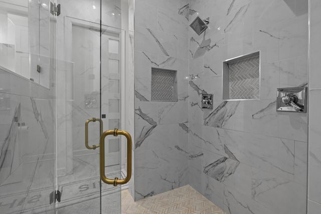 410 ITHACA DR., Longview, TX 75604