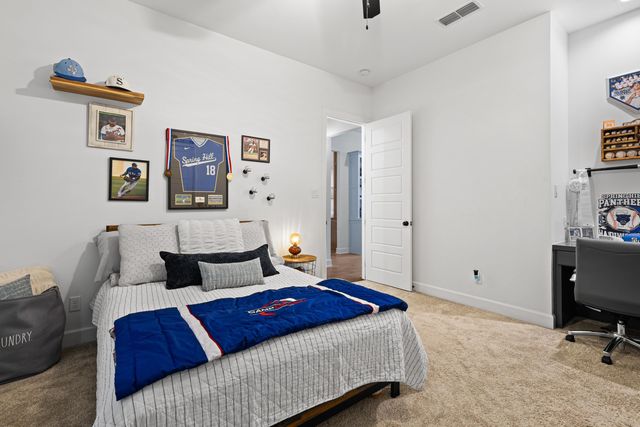 410 ITHACA DR., Longview, TX 75604