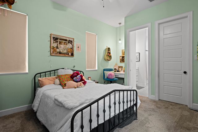 410 ITHACA DR., Longview, TX 75604