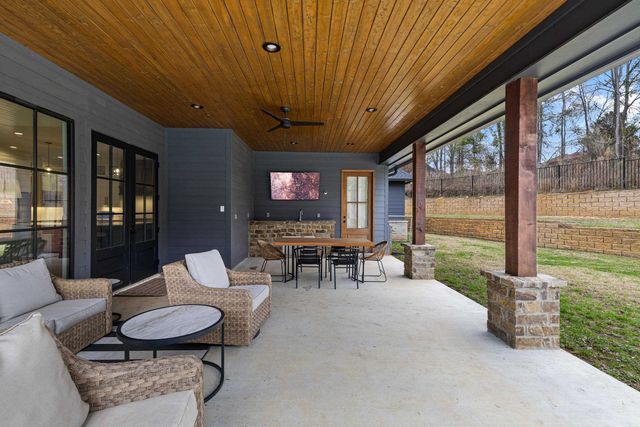 410 ITHACA DR., Longview, TX 75604