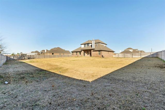 13831 Limestone Lane, Edmond, OK 73025