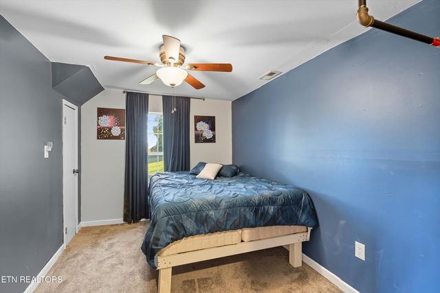 638 Carrie Circle, Strawberry Plains, TN 37871