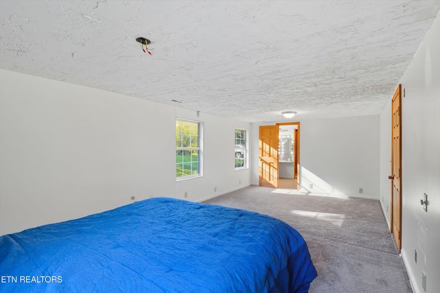 638 Carrie Circle, Strawberry Plains, TN 37871