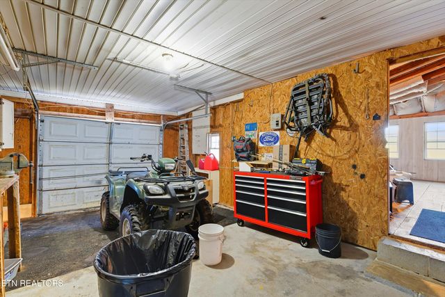 638 Carrie Circle, Strawberry Plains, TN 37871