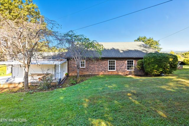 638 Carrie Circle, Strawberry Plains, TN 37871