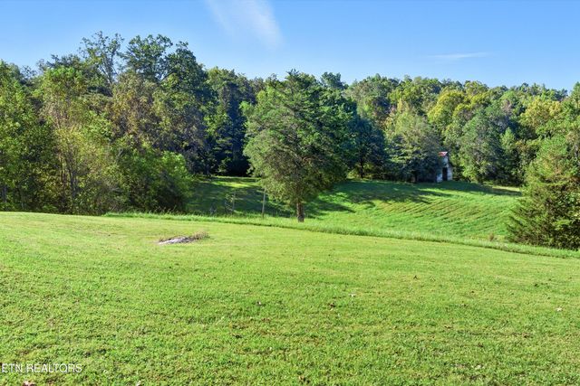 638 Carrie Circle, Strawberry Plains, TN 37871