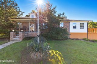 638 Carrie Circle, Strawberry Plains, TN 37871