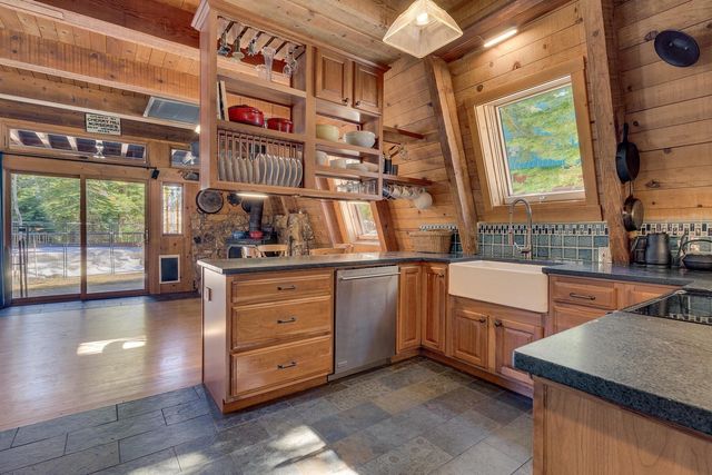 920 Pine Ridge Road, Tahoe City, CA 96145