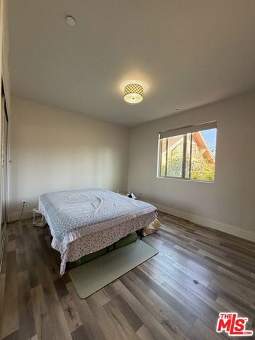 147 N Berendo Street 203, Los Angeles, CA 90004