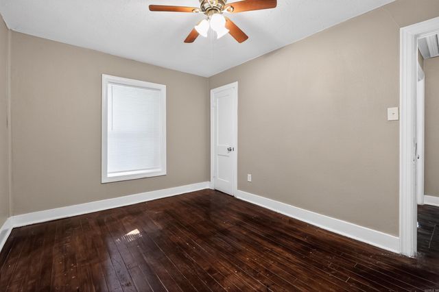 5200 W 28Th Street, Little Rock, AR 72204