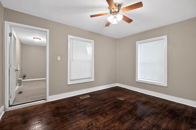 5200 W 28Th Street, Little Rock, AR 72204