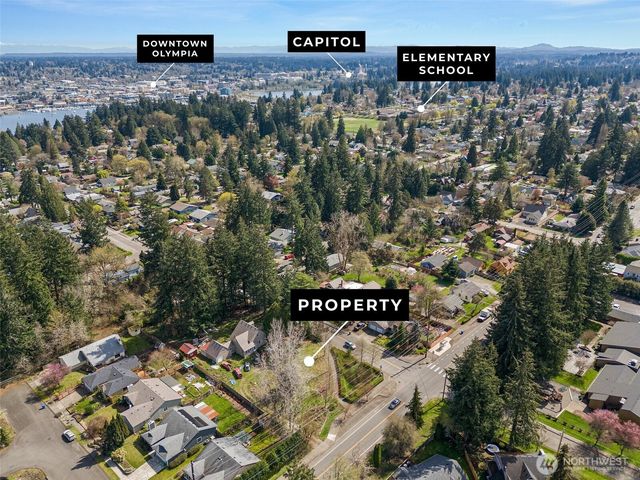 1910 Bowman Avenue NW, Olympia, WA 98502