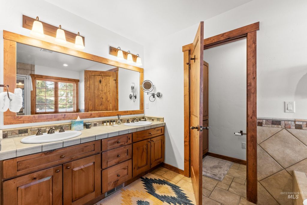 1 Rock Creek Court, Donnelly, ID 83615 photo 18