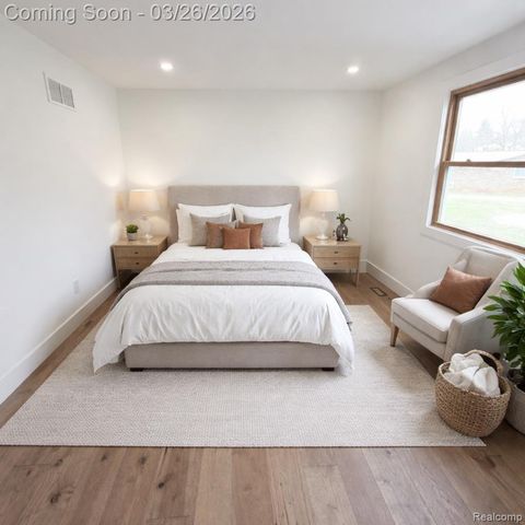 7275 Old Coach Trail, Washington Township, MI 48094