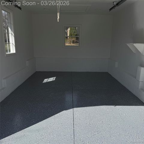 7275 Old Coach Trail, Washington Township, MI 48094