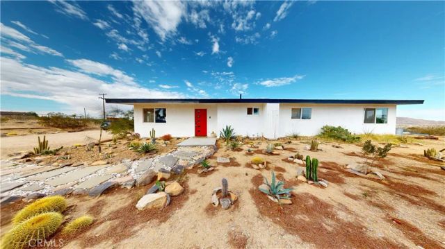 1271 Dakota, Landers, CA 92285