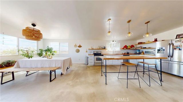 1271 Dakota, Landers, CA 92285
