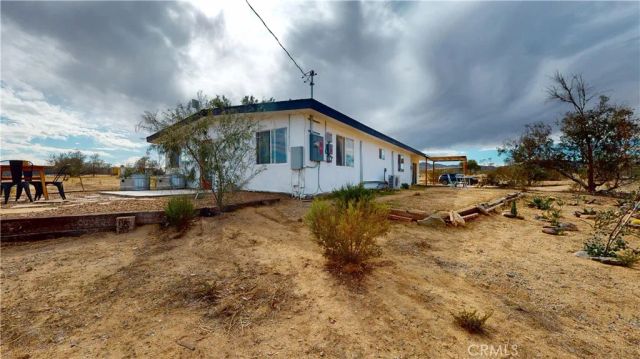1271 Dakota, Landers, CA 92285