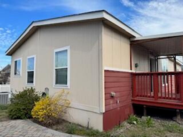 355 Colver Road UNIT 24, Talent, OR 97540