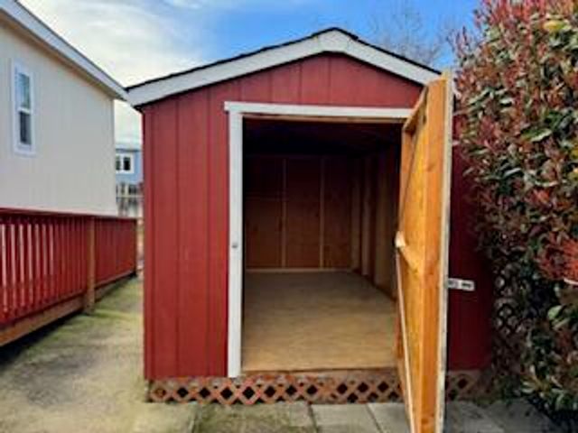 355 Colver Road UNIT 24, Talent, OR 97540